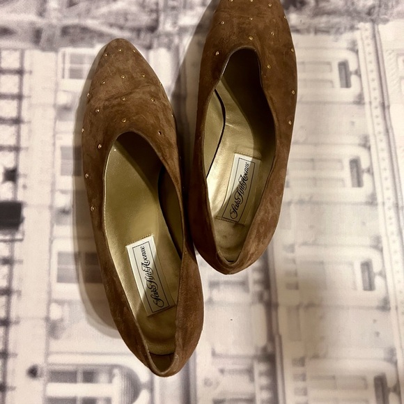 Saks Fifth Avenue Suede Low Heel Shoes - Picture 6 of 10